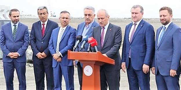Bakan Turhan, Rize- Artvin Havalimanı Projesinin Y&uuml;zde 40&rsquo;ı Tamamlandı