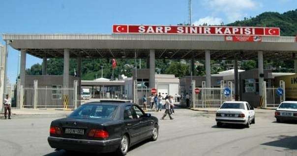 Gürcistan'a Kimlikle Geçiş Harcı Arttı